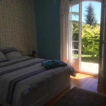Au Calme Avec Piscine Privee Proche Des Plages Holiday home